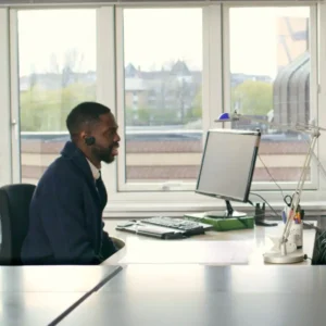 Wearing headphones while remaining aware of the colleagues around us